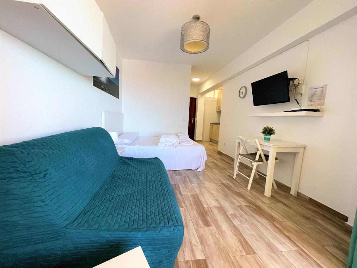 Tamarindos Apartments By Alfresco Stays ベナルマデナ エクステリア 写真